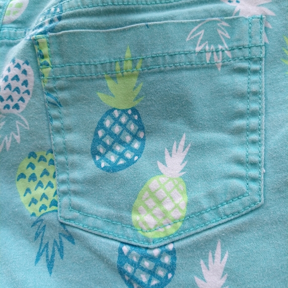 TOTAL GIRL SHORTS.  SZ 14 1/2 PLUS - Picture 5 of 5